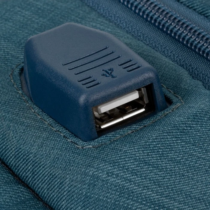 RivaCase 8365 Biscayne ECO 17.3" carry-on Laptop-Rucksack, blau