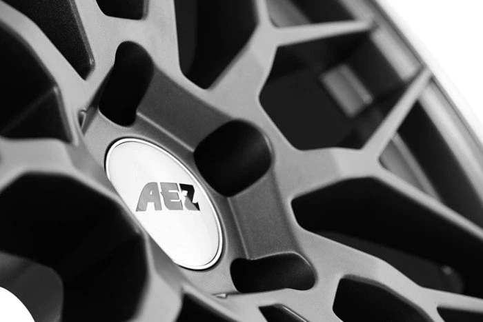 AEZ Crest dark 8.0x18 5/112 ET48