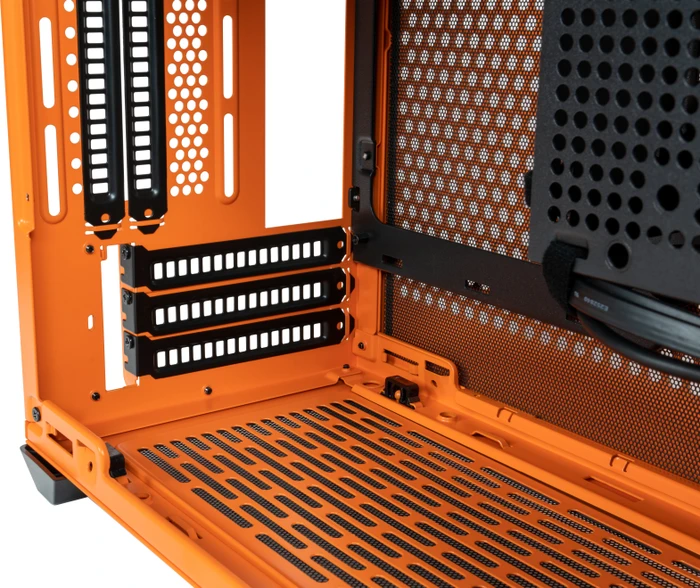 Cooler Master MasterBox NR200P Color Edition Sunset Orange, Glasfenster, Mini-ITX