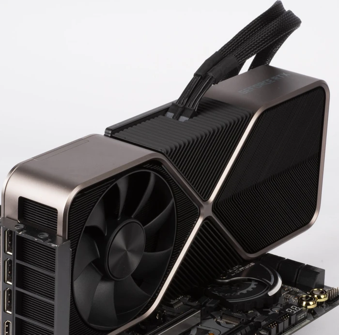 SilverStone PP12, 2x 8-Pin PCIe Stecker auf 12-Pin Micro-Fit 3.0 Stecker, Adapterkabel, schwarz, 550mm