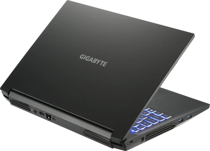 GIGABYTE A5, Ryzen 5 5600H, 16GB RAM, 512GB SSD, GeForce RTX 3060, DE
