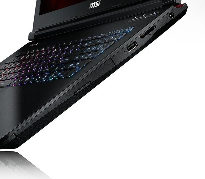 MSI GE72 2QFi7W8H11 Apache Pro, Core i7-5700HQ, 8GB RAM, 128GB SSD, 1TB HDD, GeForce GTX 970M, DE