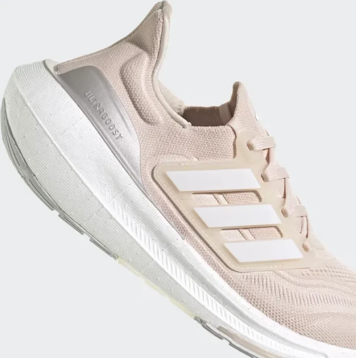 adidas Ultraboost Light wonder quartz/cloud white/wonder taupe (Damen)