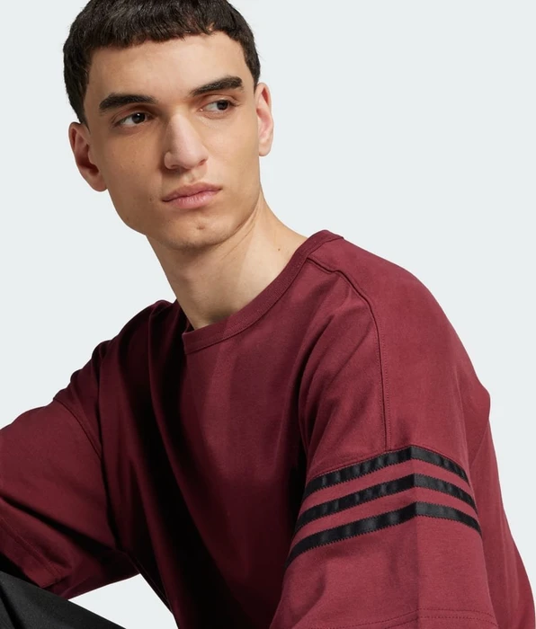 adidas Neuclassics T-Shirt kurzarm shadow red (Herren)