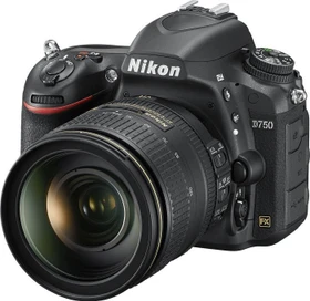 Nikon D750 mit Objektiv AF-S 24-120mm 4.0 G ED VR