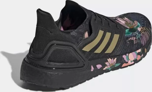 adidas Ultraboost 20 core black/gold metallic/signal coral (Herren)