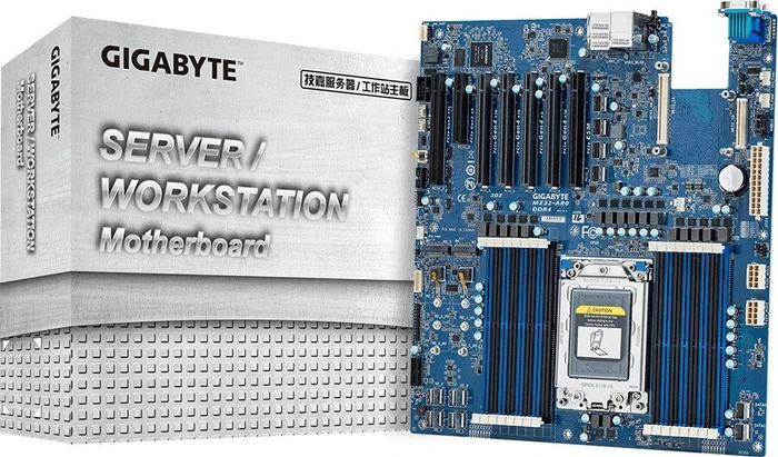GIGABYTE MZ32-AR0 (AMD SP3)