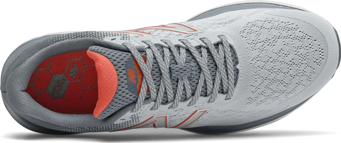 New Balance Fresh Foam 680v7 grey/ghost pepper/black (Herren)