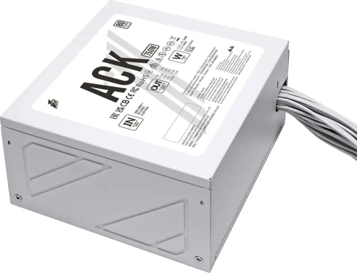 1st Player ACK Standard weiß 750W, ATX 2.4