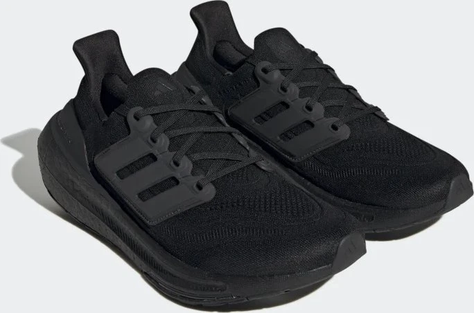 adidas Ultraboost Light core black