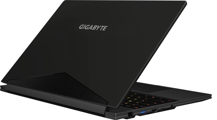 GIGABYTE AERO 15 Classic SA, Core i7-10750H, 16GB RAM, 512GB SSD, GeForce GTX 1660 Ti, DE