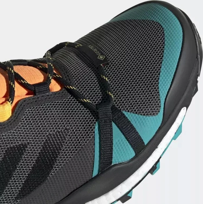 adidas Terrex Skychaser LT Mid GTX grey four/core black/hi-res aqua (Herren)