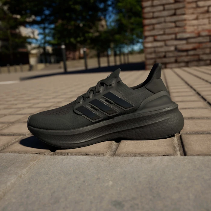 adidas Ultraboost 5 core black (Damen)