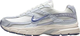 Nike Initiator summit white/world indigo/pure/echo pink (Damen)