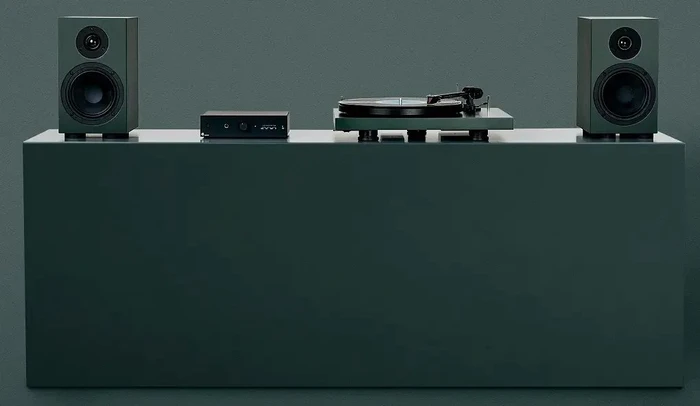 Pro-Ject Colourful Audio System tannengrün