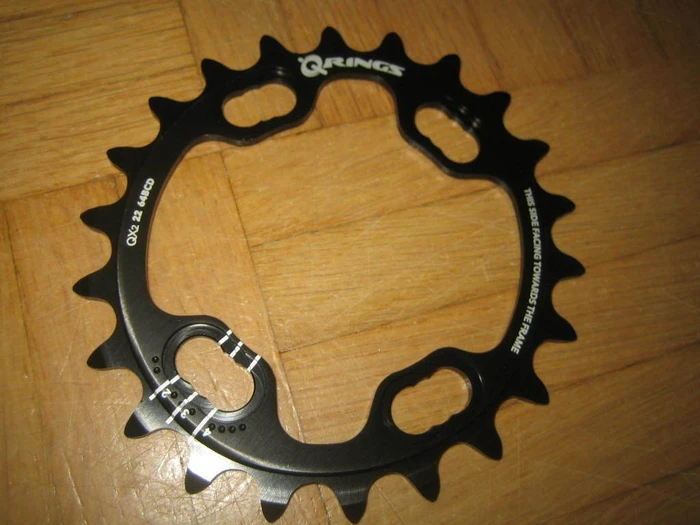 Rotor Q-Rings QX2 XT 8000 4-Arm 64 BCD 22 Zähne Kettenblatt