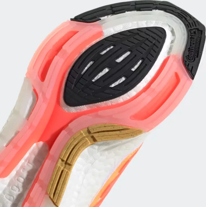 adidas Ultraboost 22 cloud white/turbo/flash orange (Damen)