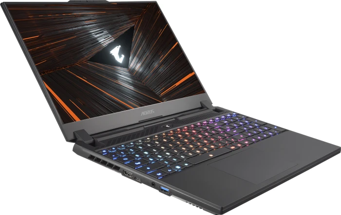 GIGABYTE AORUS 15, Core i7-12700H, 16GB RAM, 1TB SSD, GeForce RTX 3070 Ti, DE