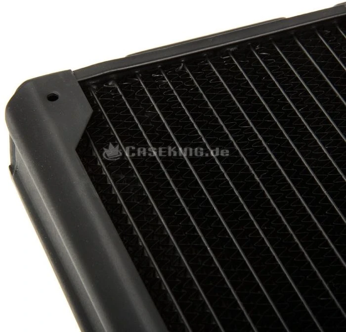 Hardware Labs Black Ice Nemesis 420GTX
