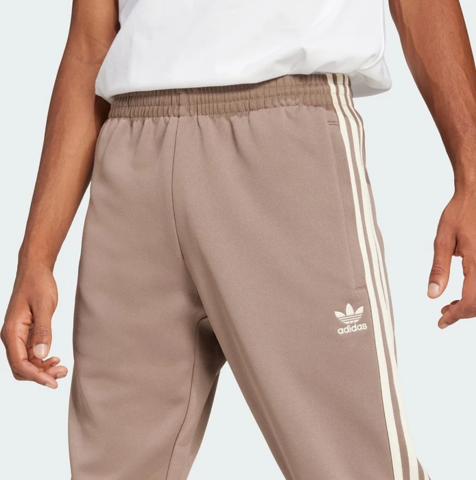 adidas Adicolor Classics SST Trainingshose lang trace brown (Herren)