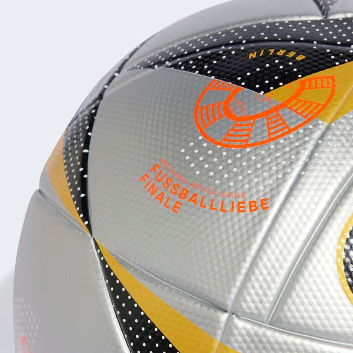 adidas UEFA EURO 2024 Fussballliebe Finale League Fußball