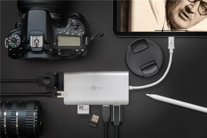 goobay USB-C Premium-Multiport-Adapter, USB-C 3.0 [Stecker]