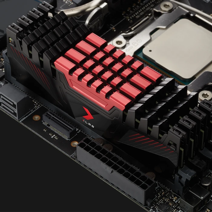 PNY XLR8 UDIMM 16GB, DDR4-3200, CL16, bulk