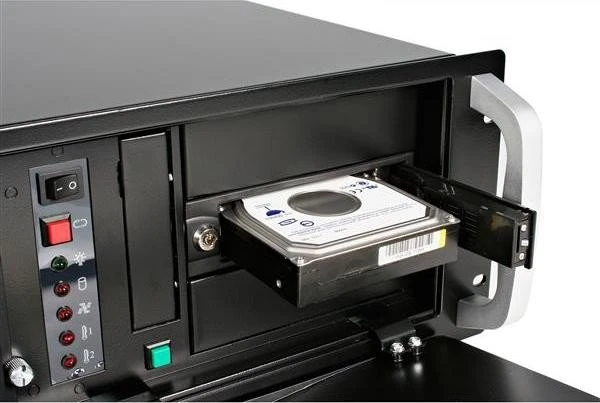 StarTech HSB100SATBK 5.25" Wechselrahmen auf 3.5" SATA