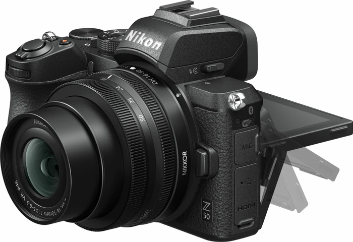 Nikon Z 50 mit Objektiv Z DX 16-50mm 3.5-6.3 VR