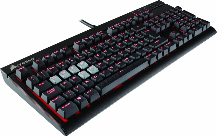 Corsair Strafe, MX RED, USB, DE