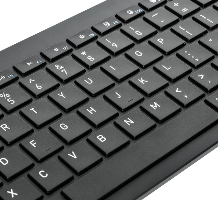 Targus KB863 Midsize Multi-Device Antimicrobial Keyboard, Bluetooth, US