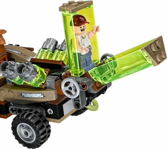LEGO DC Universe Super Heroes - Batman: Scarecrows gefährliche Ernte
