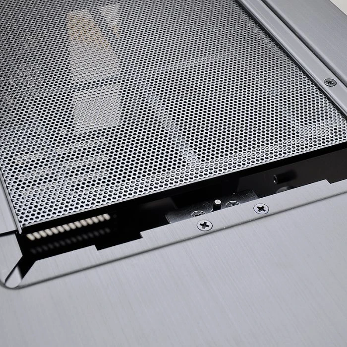 Lian Li PC-A51WRX schwarz/rot, Acrylfenster