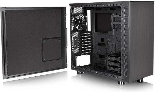 Thermaltake Suppressor F31, schallgedämmt