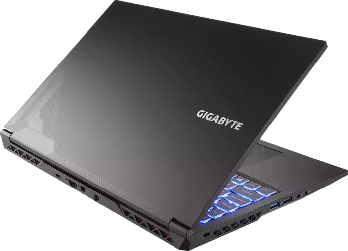 GIGABYTE G5, Core i5-12500H, 16GB RAM, 512GB SSD, GeForce RTX 4060, DE