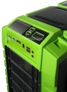 Cooler Master HAF X NVIDIA Edition, Acrylfenster