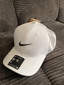 Nike Dri-FIT ADV Rise Kappe white/anthracite/black