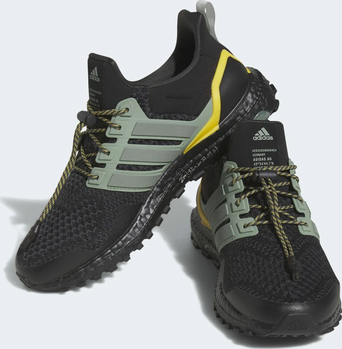 adidas Ultraboost 1.0 core black/silver green/carbon