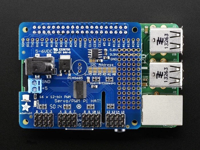 Adafruit 16-Kanal PCA9685 PWM/Servo HAT für Raspberry Pi