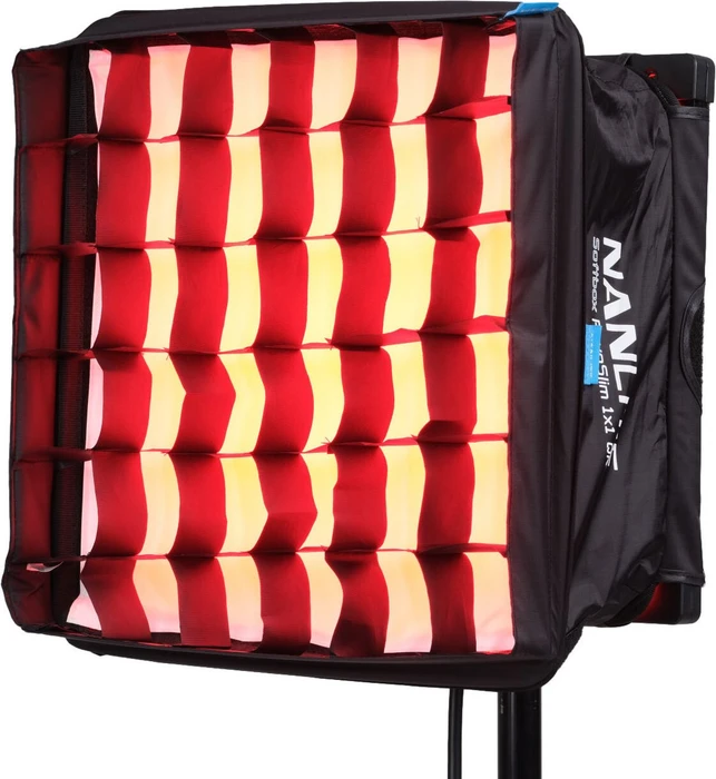 Nanlite PavoSlim 60C Full-Color