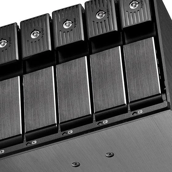 SilverStone Front Panel Storage FS305