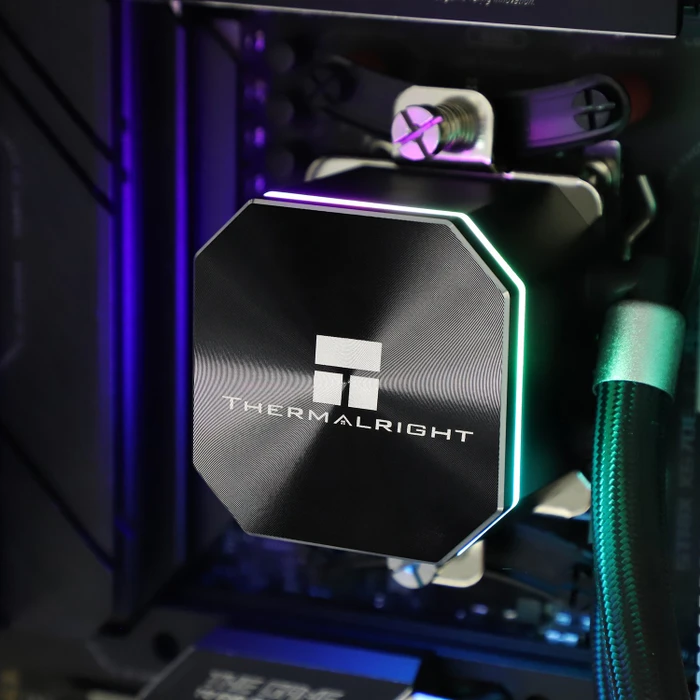 Thermalright Frozen Edge 240 Black