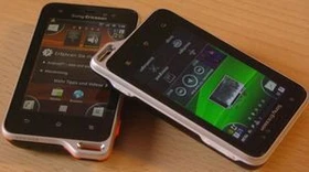 Sony Ericsson Xperia active schwarz/rot/orange