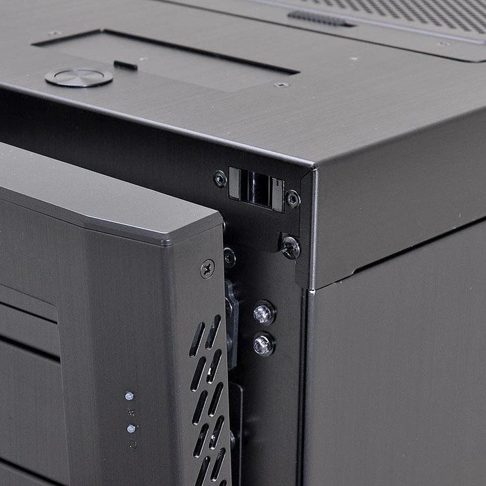Lian Li PC-A61B schwarz