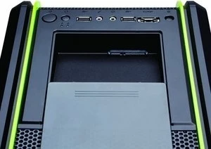 Cooler Master CM 690 II Advanced NVIDIA Edition USB 2.0, Acrylfenster