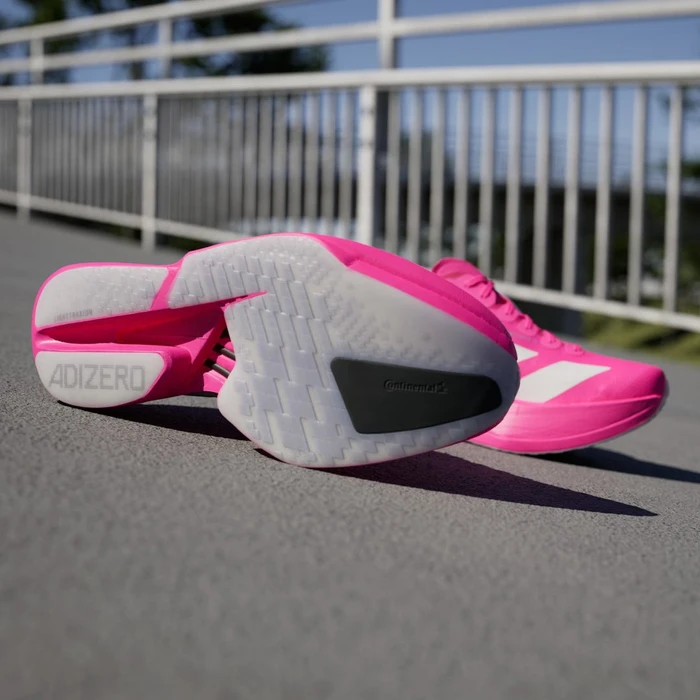 adidas Adizero Adios Pro 4 shock pink/zero metalic/aurora plum (Herren)