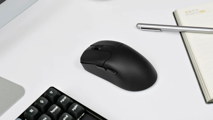 Keychron M2 Wireless Mouse schwarz, 8K PixArt 3950, USB/Bluetooth