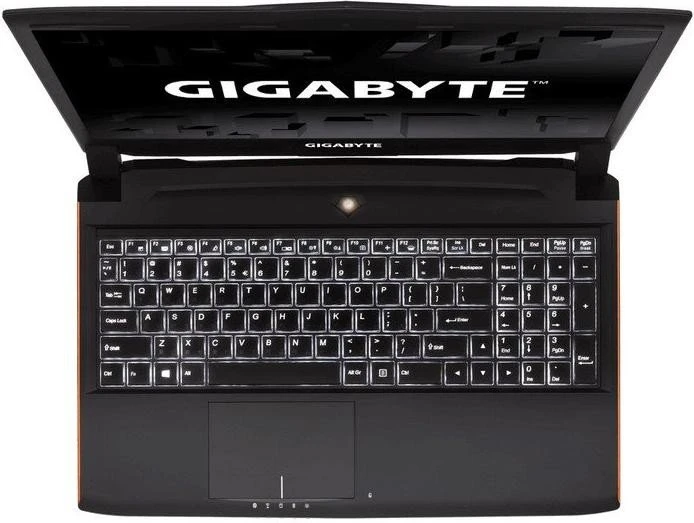 GIGABYTE P55W v4, Core i7-5700HQ, 8GB RAM, 128GB SSD, 1TB HDD, GeForce GTX 970M, DE