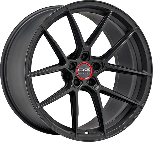 OZ Racing Estrema GT HLT 9.5x19 5/112 ET25 (verschiedene Farben)