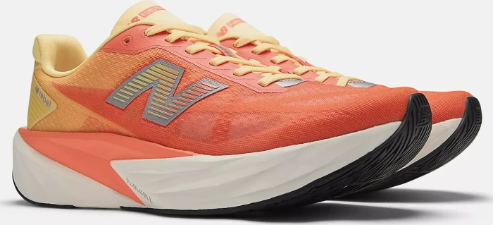 New Balance FuelCell Rebel v5 tangerine heat/silver metallic (Herren)